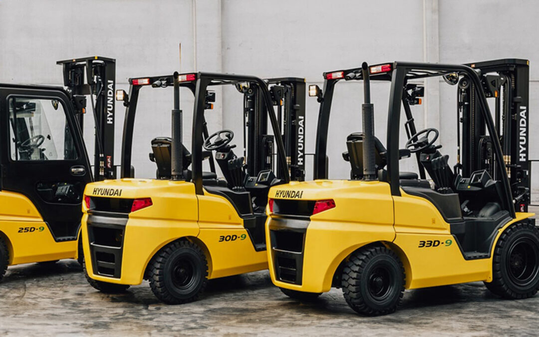 Side View Of Hyundai Forklift Fleet | Brennan Equipment Services